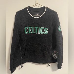 Boston Celtics fuzzy crewneck Medium